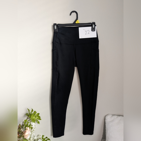 EUC BuffBunny Leggings - Picture 1 of 6